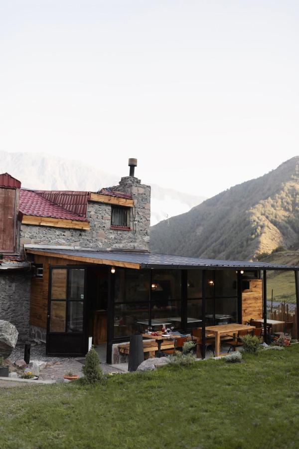 Kazbegi Cabins Exterior photo